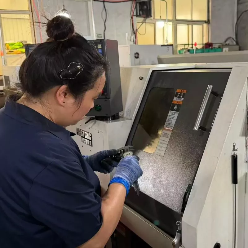 Perché gli acquirenti industriali preferiscono la lavorazione dei metalli da un unico sportello?